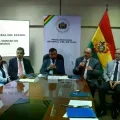 Reunion de la comision de la verdad de hidrocarburos.