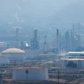 Reproducción de una imagen sobre el aumento de las exportaciones de petróleo de Venezuela.