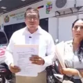Presidente de la Siderúrgica del Mutún, Álvaro Tejerina, presenta la denuncia.