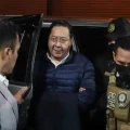 Arce llegando a la cárcel de San Pedro (La Paz)