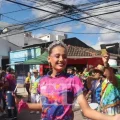 Camila I vive el carnaval de calle