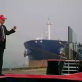 Donald Trump, este viernes, en un acto en el puerto de Corpus Christi en Texas.