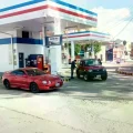 Imagen referencial de un surtidor que vende diésel y gasolina.