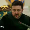 Volodymyr Zelensky durante una rueda de prensa.