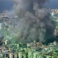 Bombardeos israelíes sobre los suburbios sur de Beirut, conocidos como Dahye.