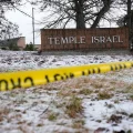 Sinagoga Temple Israel en West Bloomfield tras el incidente.