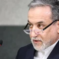 El ministro de Asuntos Exteriores de Irán, Abbas Araghchi, interviene en una sesión de la ONU en Ginebra.