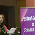 La ministra de Turismo y Culturas, Cinthya Yañez, durante el lanzamiento
