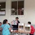 Recintos electorales en Tarija con urnas preparadas para recibir los votos.