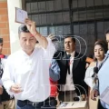 El candidato a alcalde de Tarija, emitió su voto