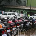 Varias motocicletas y vagonetas fueron conducidas a dependencias de Tránsito