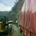 Ejecutan trabajos de emergencia en el tramo La Angostura - Samaipata