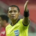 Iván Barton árbitro salvadoreño quien dirigirá Bolivia-Irak