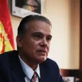 El zar antidroga de Bolivia, Ernesto Justiniano, durante una entrevista