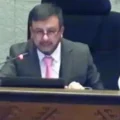 Mauricio Medinaceli durante su intervención en la Asamblea Legislativa.