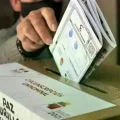 Imagen referencial de una papeleta de votación.