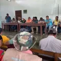 El diálogo entre autoridades del Gobierno y campesinos en Beni.