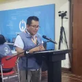 El Defensor del Pueblo, Pedro Callisaya, en conferencia de prensa.