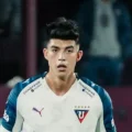 El boliviano durante el partido con Lanús por la Libertadores.