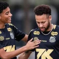 Robinho Jr. y Neymar en un entrenamiento