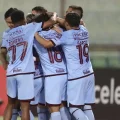 Festejo de los jugadores de Bolívar ante Dep. la Guaira.