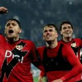 Jugadores del Rayo Vallecano festejando el pase a la final del certamen.
