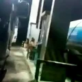 Captura del video en el que se denuncia el desvío de combustible.