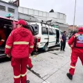 Efectivos de Bomberos en el lugar del accidente.