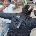 Miembros de la Unión Juvenil Cruceñista chicotearon a un seguidor de Evo Morales que convocaba al bloqueo en ese departamento