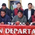La dirigencia de la Federación del Transporte Primero de Mayo de La Paz.
