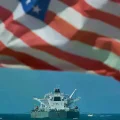 El petrolero de crudo Chios descarga su carga en la refinería de Chevron Products Company, en El Segundo, California, Estados