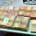 Parte del dinero secuestrado.