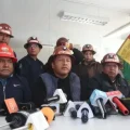 La conferencia de prensa de la dirigencia de la COB en La Paz.