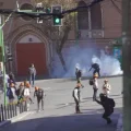 Los enfrentamientos continúan en el centro paceño.