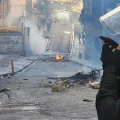 Enfrentamiento entre policías y mineros cooperativistas en La Paz