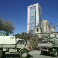 El resguardo de seguridad en la plaza Murillo de La Paz.