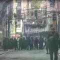 La Policía utilizó agentes químicos para contener el avance de manifestantes que intentaban ingresar a Plaza Murillo.