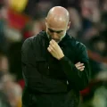 El DT español durante un partido con el Manchester City.