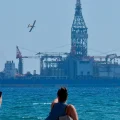 Una plataforma de perforación marina frente a Chipre.