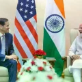 El primer ministro indio Narendra Modi y el secretario de Estado de EE. UU., Marco Rubio, conversan en Nueva Delhi.