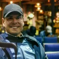 Carlos Lampe poco antes de abordar la nave que trasladó al plantel a Santa Cruz.