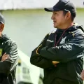 Sixto Vizuete, DT del Tigre, junto a sus asistentes Fernando Torres (centro) y Juan Carlos Paz.