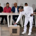 El presidente Petro votando este domingo.