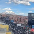 Domingo de ferias en la ciudad de El Alto que también registra puntos de bloqueo
