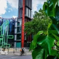 Captura de pantalla de la noticia de la BBC sobre las acusaciones en Married at First Sight UK.