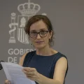La ministra de Sanidad, Mónica García, durante la presentación de un informe sobre las condiciones sanitarias de la población