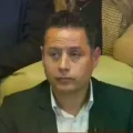 El vicepresidente Edmand Lara en conferencia de prensa.
