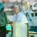 El papa León XIV se reunió con inmigrantes llegados de África en Gran Canaria.