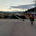 Punto de bloqueo en el camino a Vacas, registrado hace unas semanas.