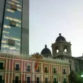/ PAÍS